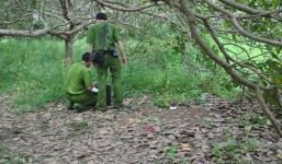 Bản tin 113 – chiều 16/10: Người phụ nữ bị trói tay, bịt miệng chết trong vườn điều…